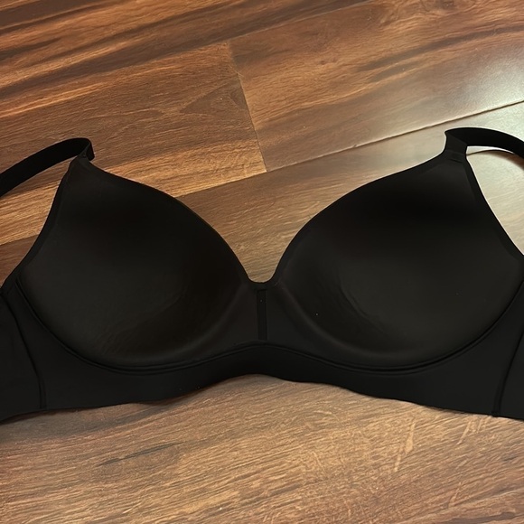 FLOATLEY Bra Size M+ or 36D - Picture 5 of 6